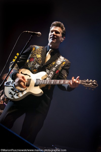 Chris Isaak