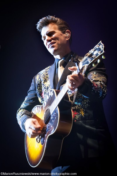 Chris Isaak