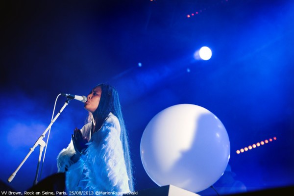 VV Brown - Rock en Seine 2013